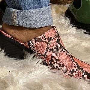 Peachy pink snakes skin slide ins